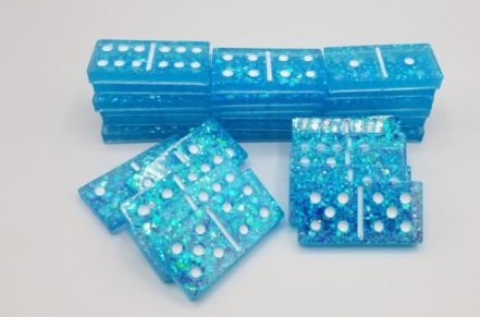 Dominos